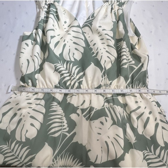 bYSI Tropical dress Women Palm Leaf Green and Cream Fit &‎ Flare Flowy Lined NWT - Picture 6 of 12